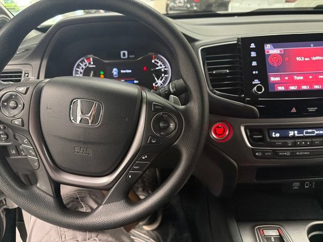 Used 2023 Honda Ridgeline Sport image 17