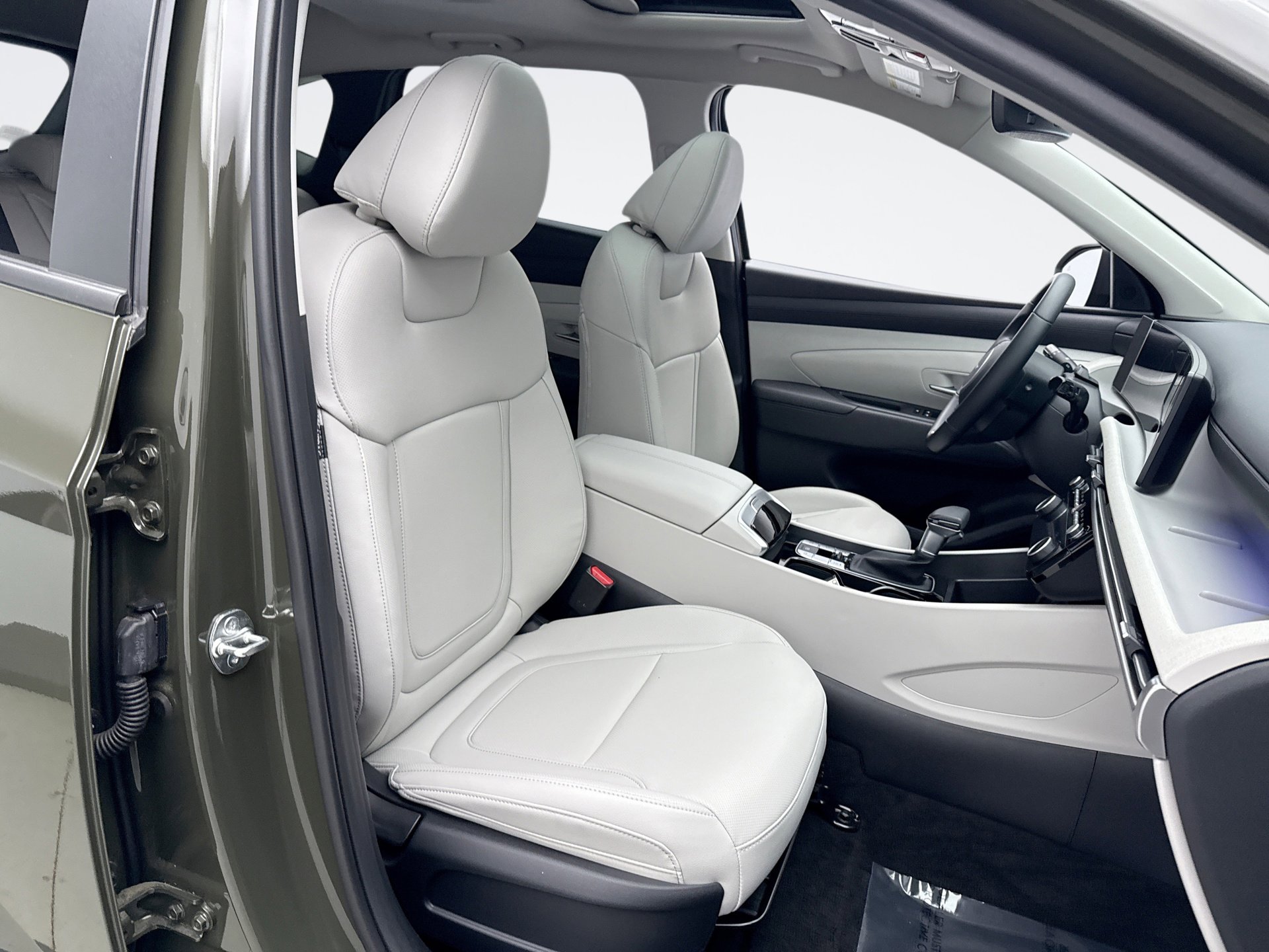 Used 2025 Hyundai Tucson SEL image 17