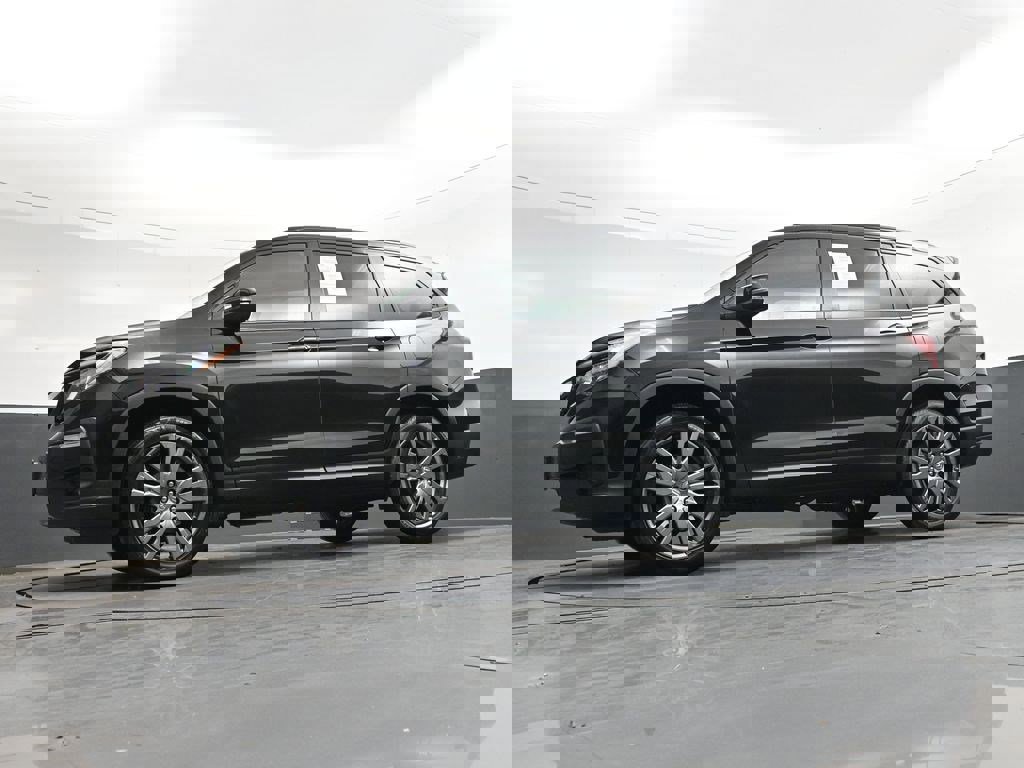 Used 2022 Honda Pilot Sport image 32