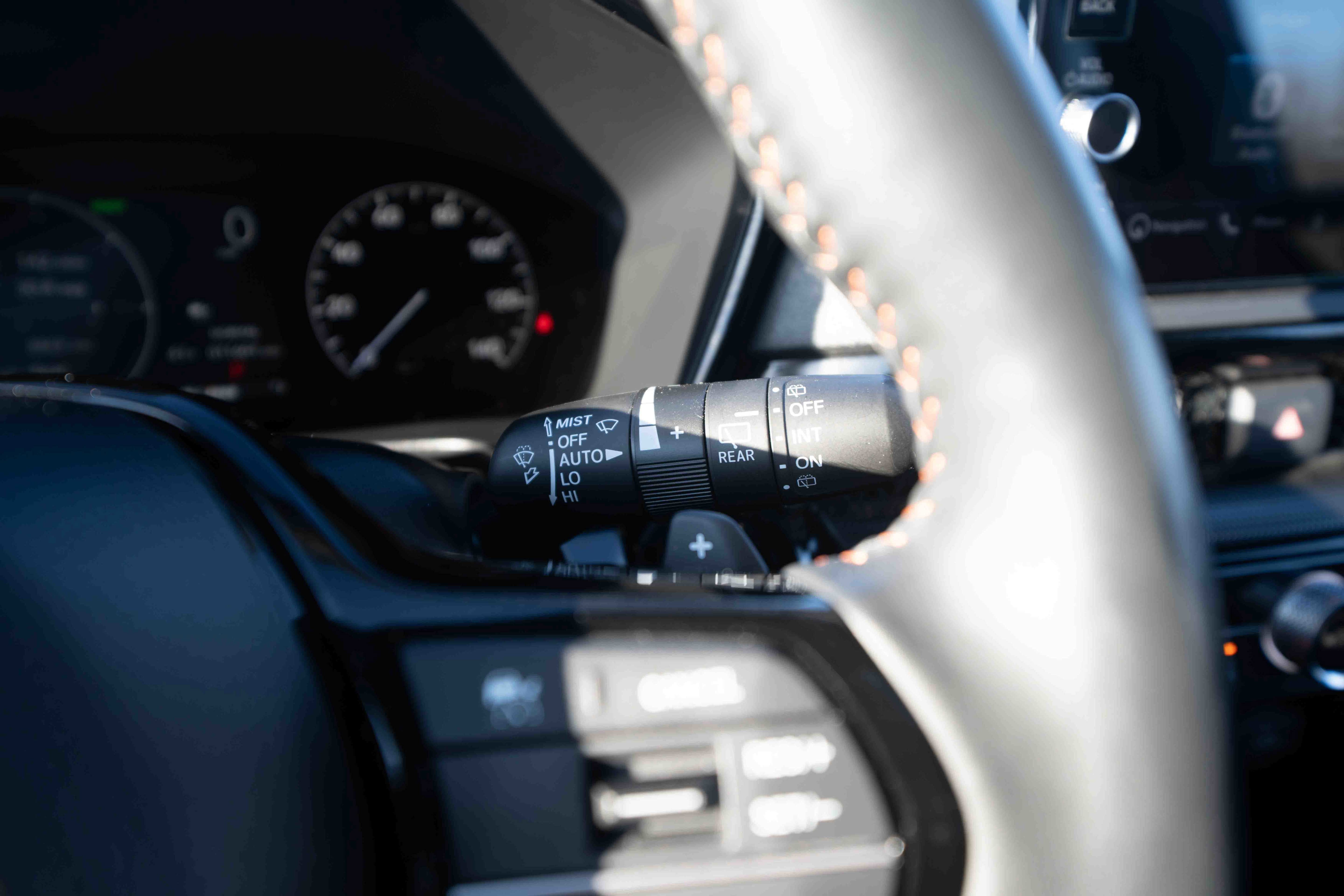 Certified 2025 Honda CR-V Sport Touring image 14