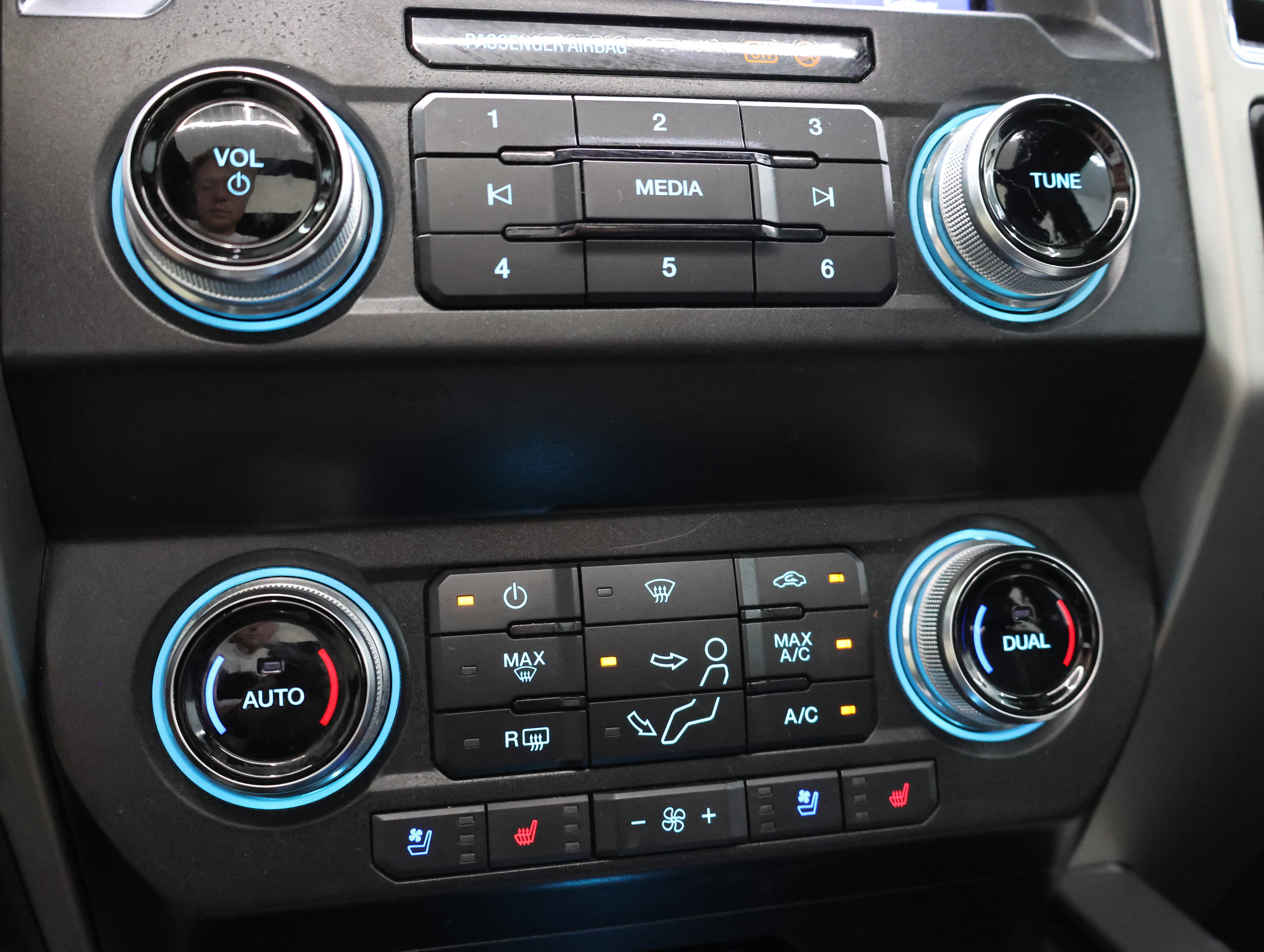 Used 2020 Ford F250 Platinum AWD/4WD image 53