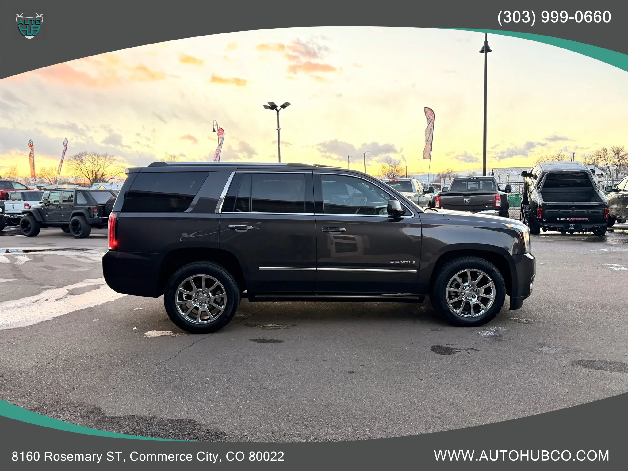 Used 2017 GMC Yukon Denali w/ Open Road Package AWD/4WD image 4