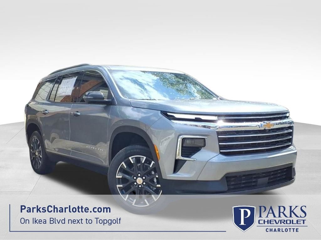 New 2026 Chevrolet Traverse LT w/ Sun and Wheel Package FWD image 1