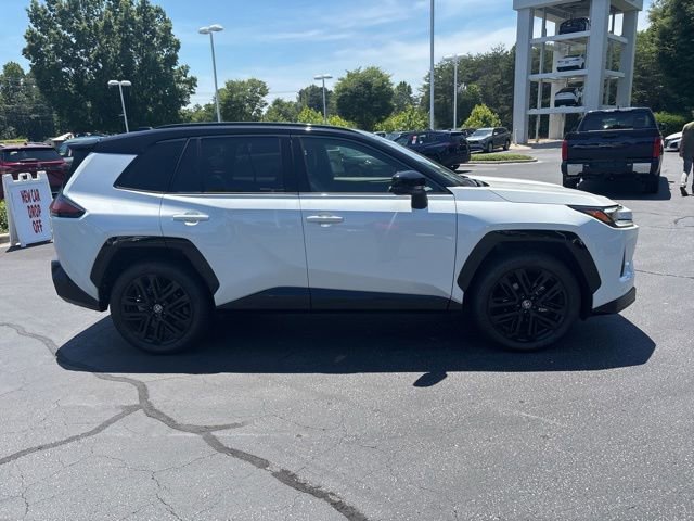 Used 2026 Toyota RAV4 XSE AWD/4WD image 5