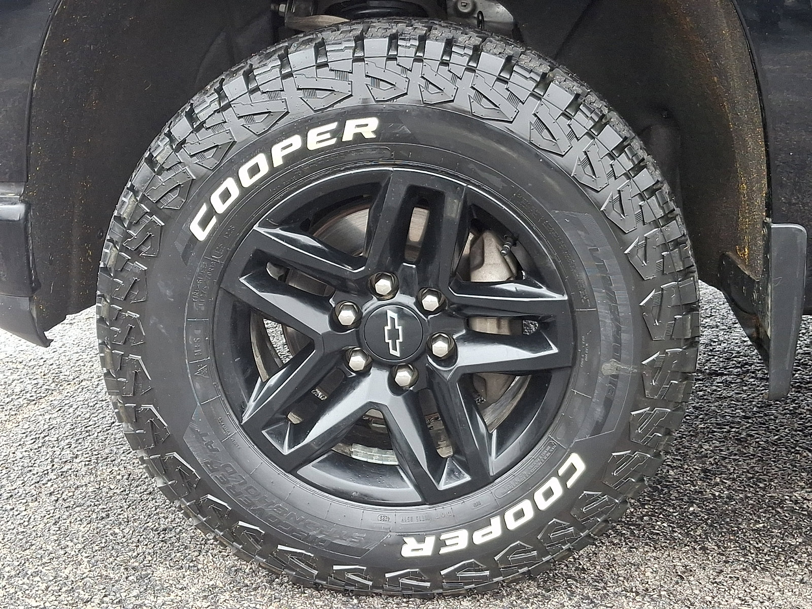 Used 2020 Chevrolet Silverado 1500 LT Trail Boss image 10