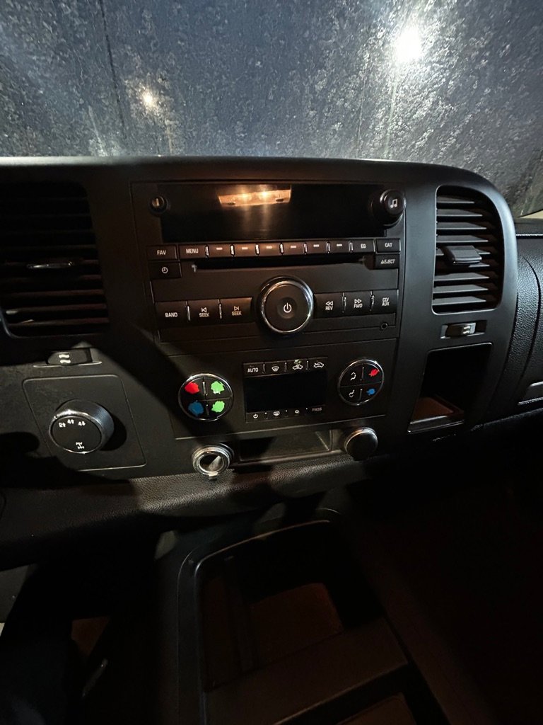 Used 2008 Chevrolet Silverado 3500 LT w/ EZ-Lift Tailgate Package image 13