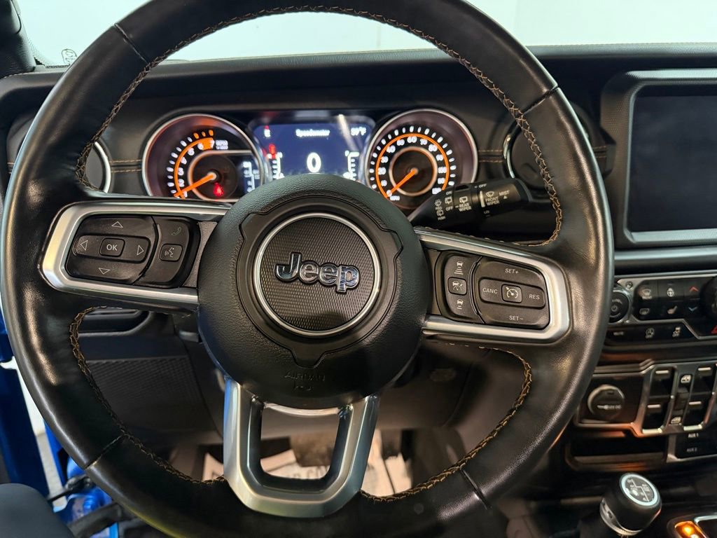 Used 2022 Jeep Wrangler Unlimited Sahara image 25