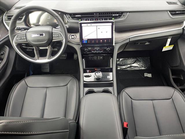 New 2025 Jeep Grand Cherokee L Limited image 15