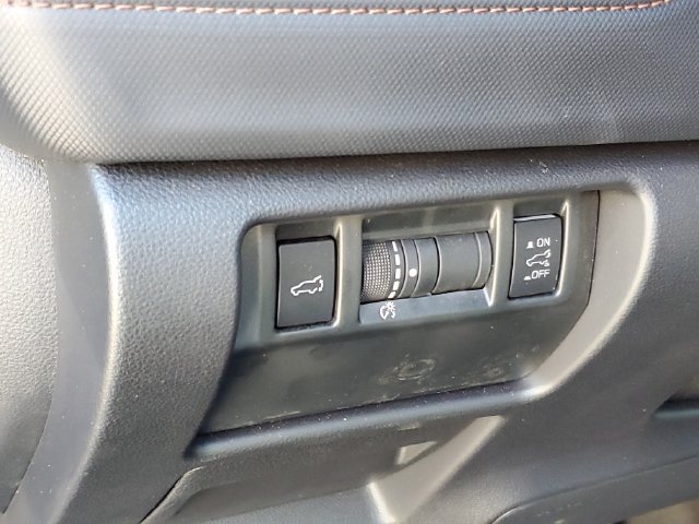 Used 2026 Subaru Forester Touring AWD/4WD image 9