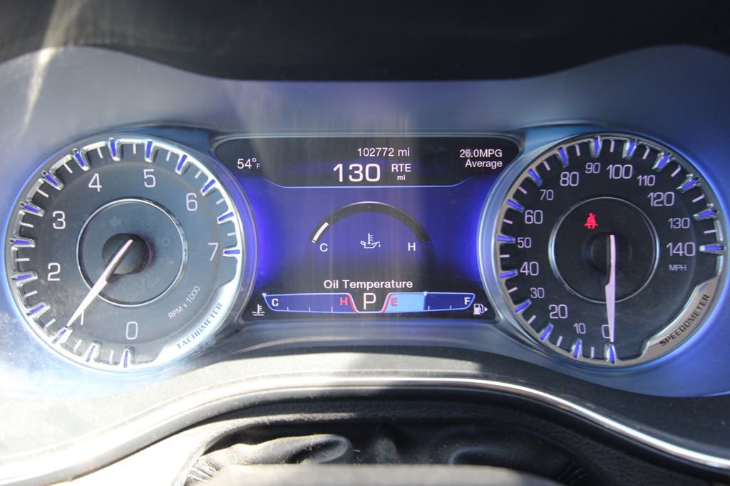 Used 2015 Chrysler 200 C w/ Navigation & Sound Group I image 42