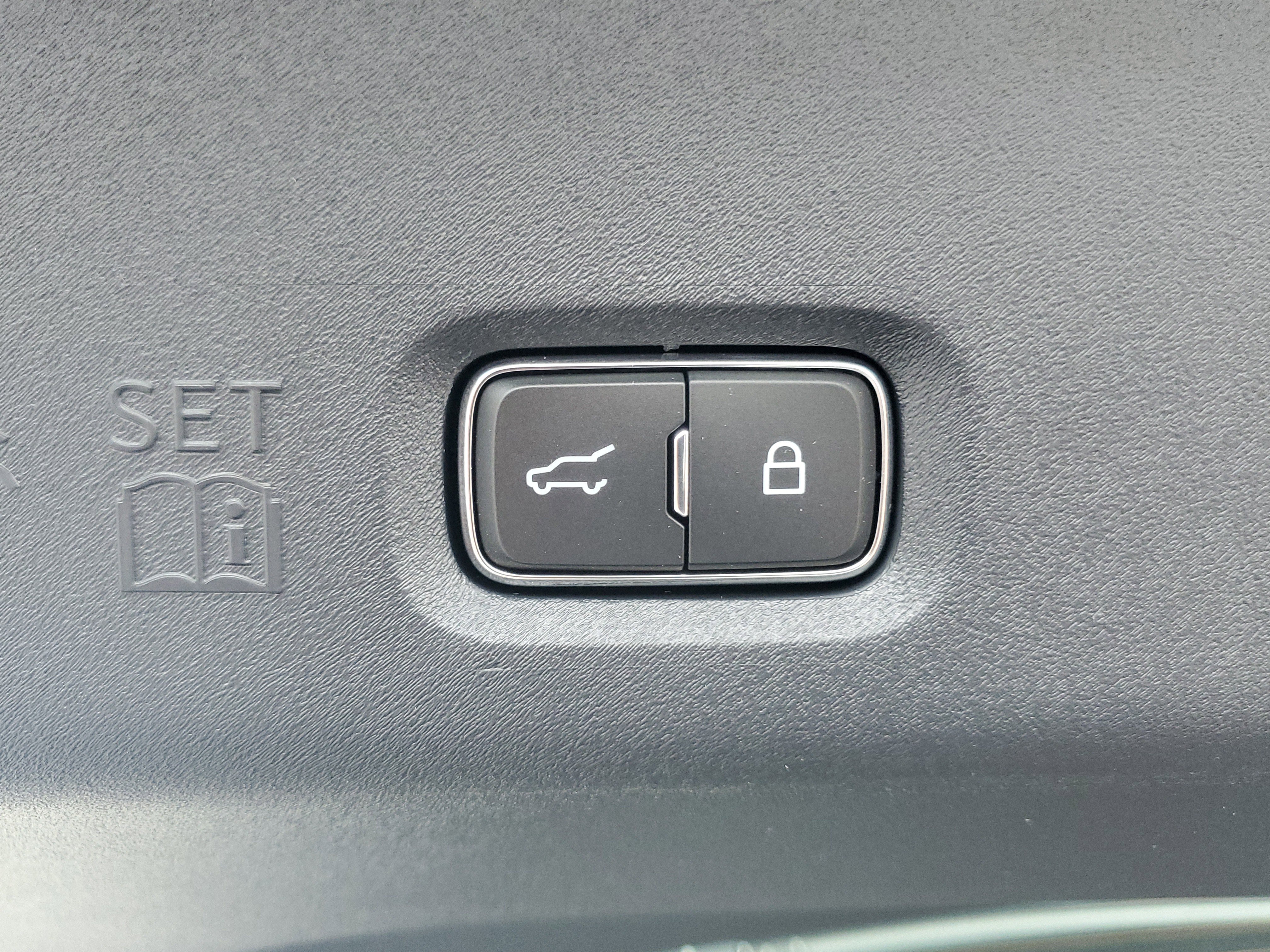 New 2026 Lincoln Navigator Reserve AWD/4WD image 35