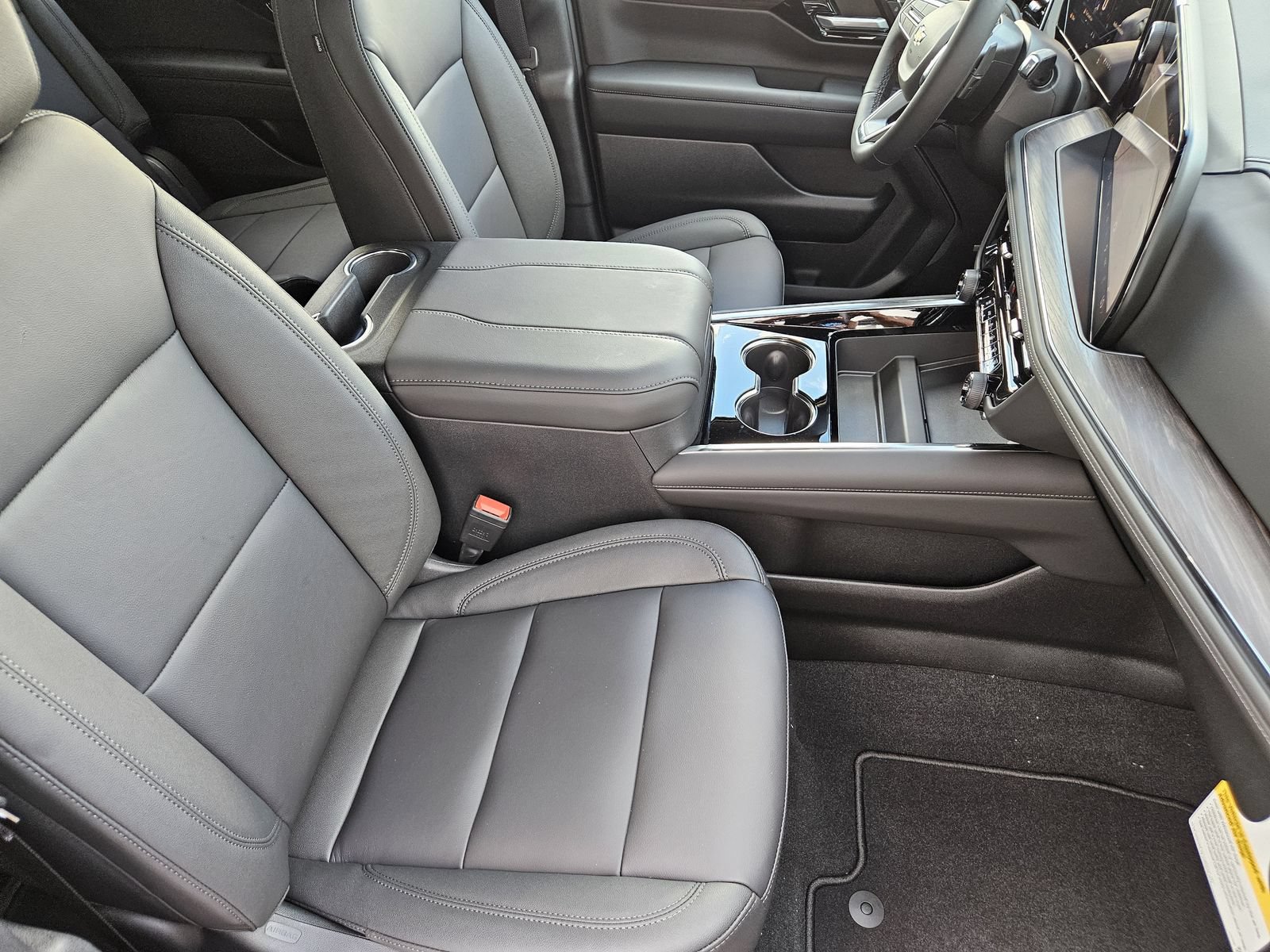 New 2026 Chevrolet Tahoe LT w/ Comfort Package RWD image 15