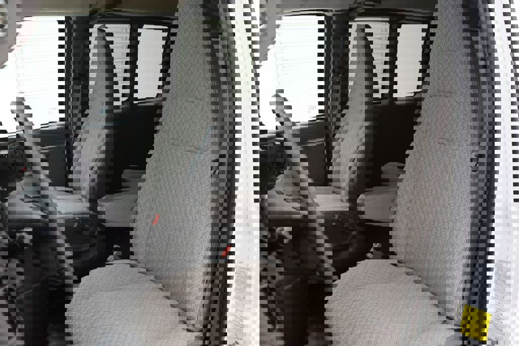 Used 2023 Chevrolet Express 3500 LS image 13