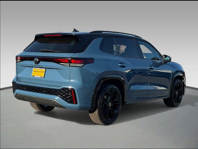 New 2026 Volkswagen Tiguan SE R-Line image 4