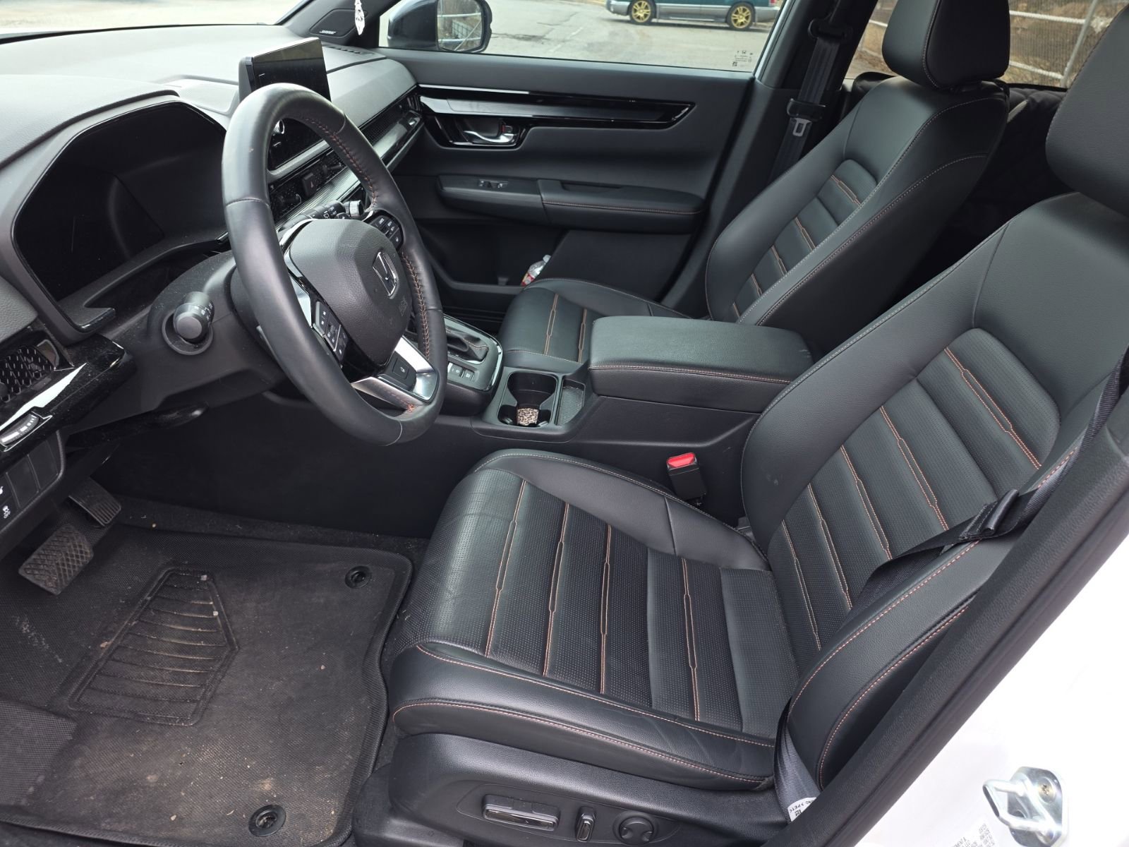 Used 2023 Honda CR-V Sport Touring image 6