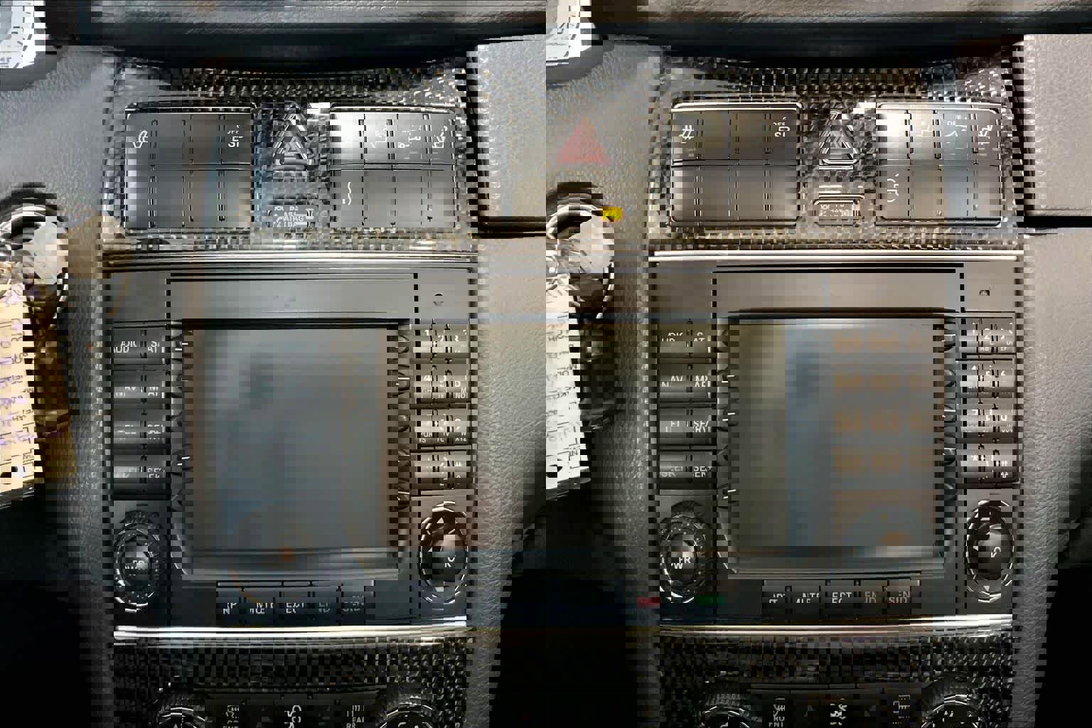 Used 2005 Mercedes-Benz CLK 55 AMG Cabriolet image 34