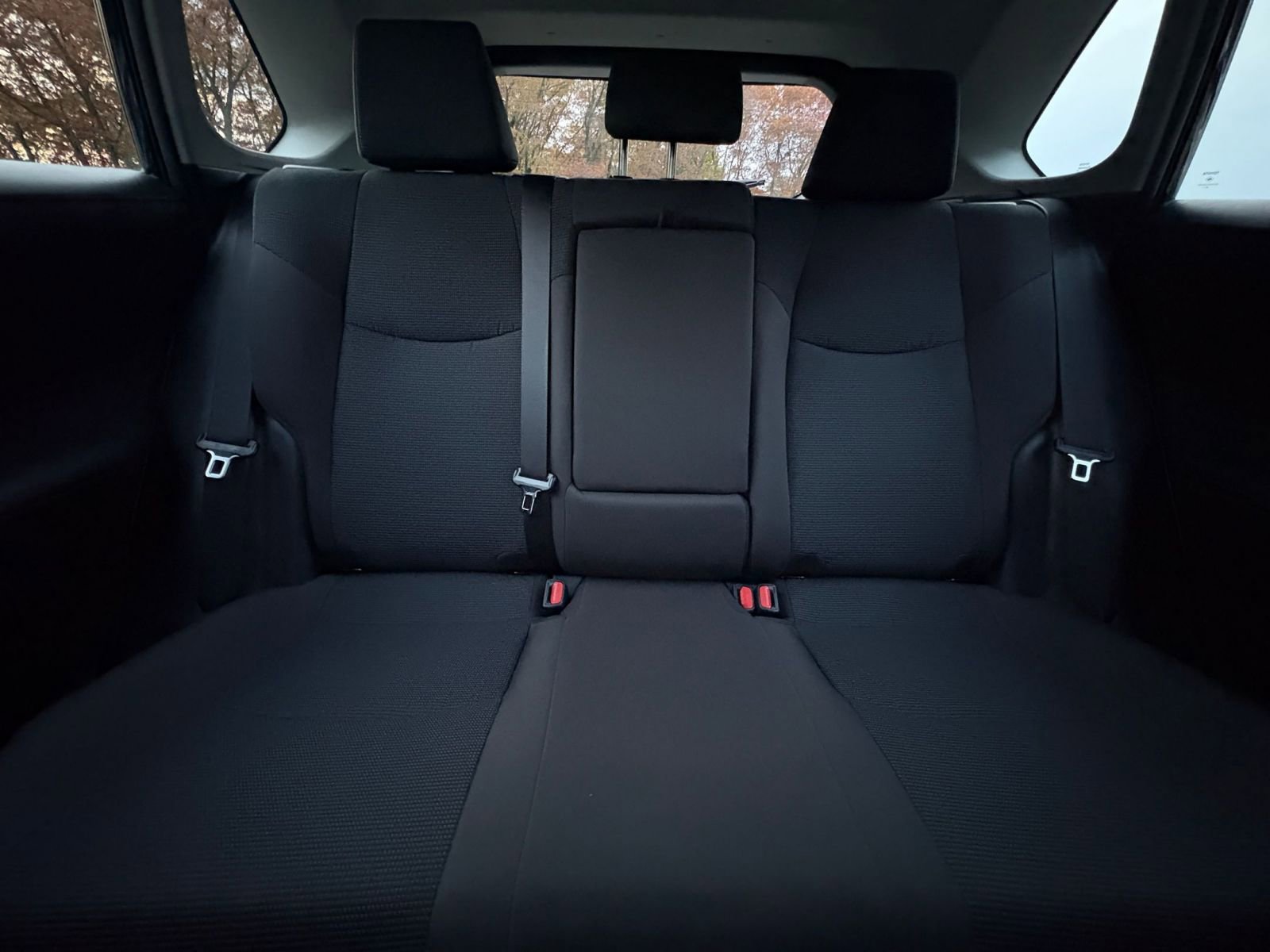 Used 2025 Toyota RAV4 LE image 37