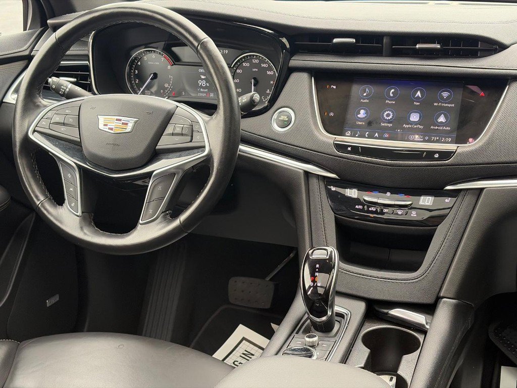 Used 2024 Cadillac XT5 Premium Luxury AWD/4WD image 10