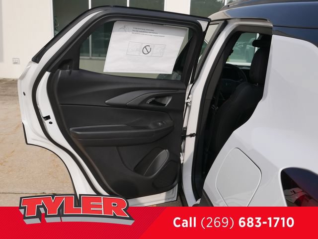 New 2026 Chevrolet TrailBlazer RS w/ Convenience Package AWD/4WD image 19