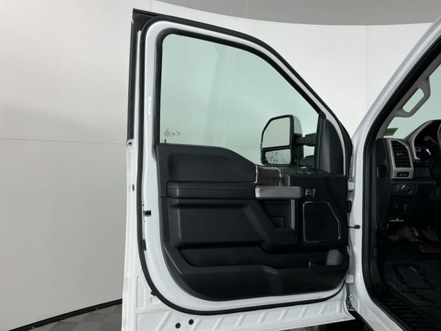 Used 2021 Ford F350 Lariat w/ Lariat Ultimate Package image 13