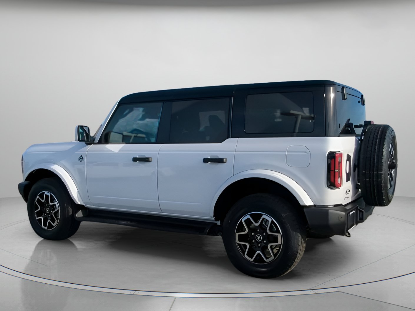 New 2026 Ford Bronco Outer Banks AWD/4WD image 19