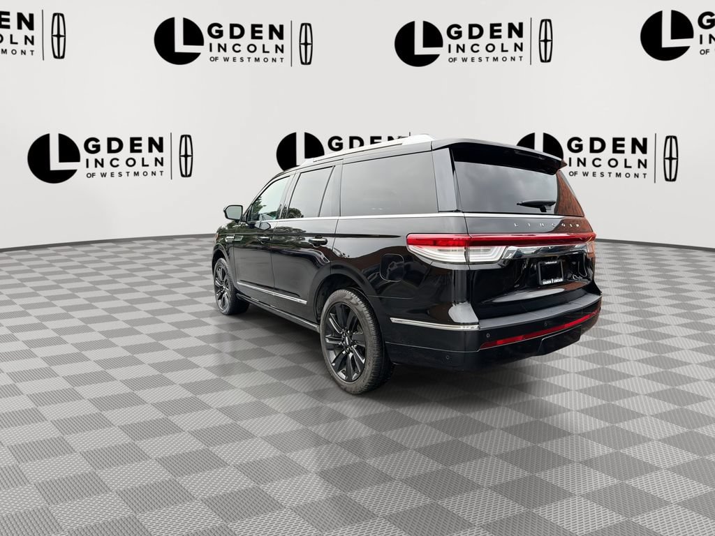 Used 2024 Lincoln Navigator Reserve AWD/4WD image 6