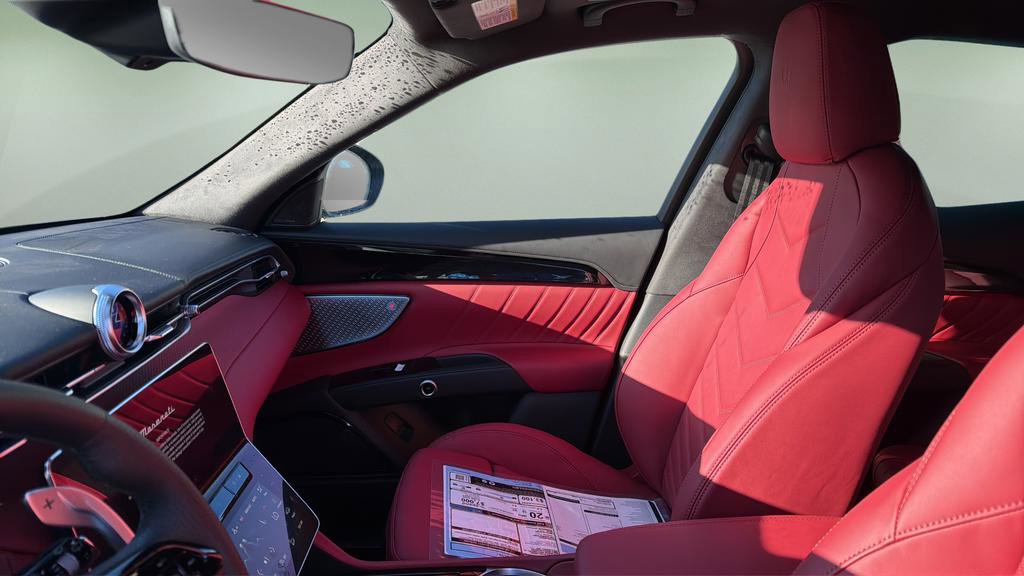 New 2026 Maserati Grecale Modena image 21