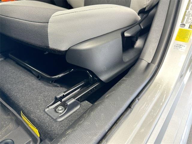 Used 2025 Toyota Corolla LE w/ Convenience Package image 13