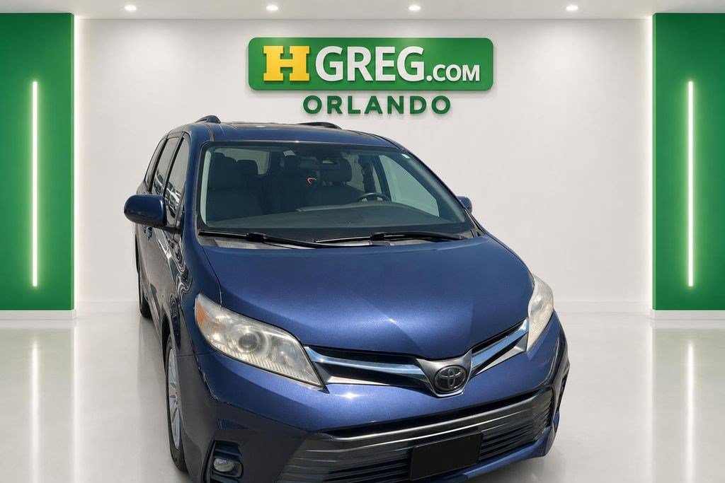 Used 2020 Toyota Sienna XLE FWD image 7