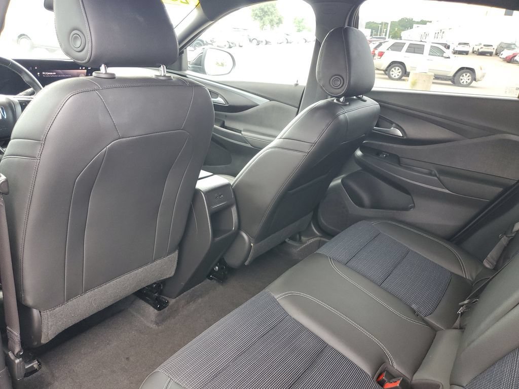 Certified 2025 Buick Envista Preferred w/ Convenience I Package FWD image 11