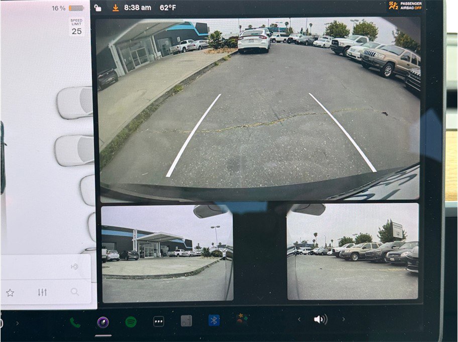 Used 2020 Tesla Model 3 Standard Range Plus RWD image 13