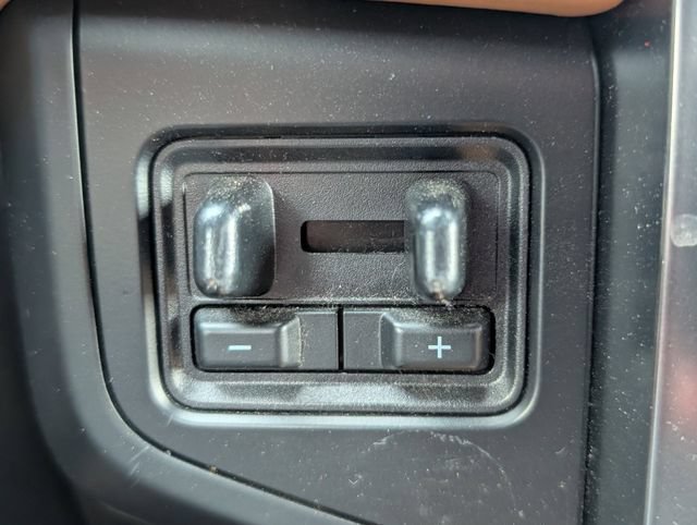 Used 2023 Ford Expedition Max Platinum AWD/4WD image 24