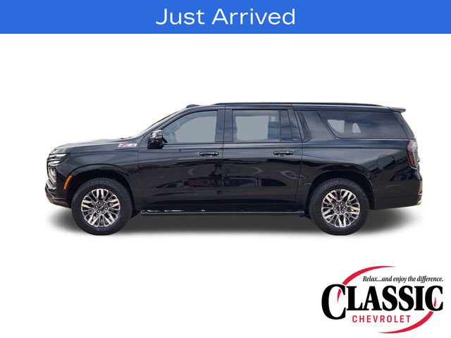 Used 2025 Chevrolet Suburban Z71 w/ Z71 Off-Road Package AWD/4WD image 16