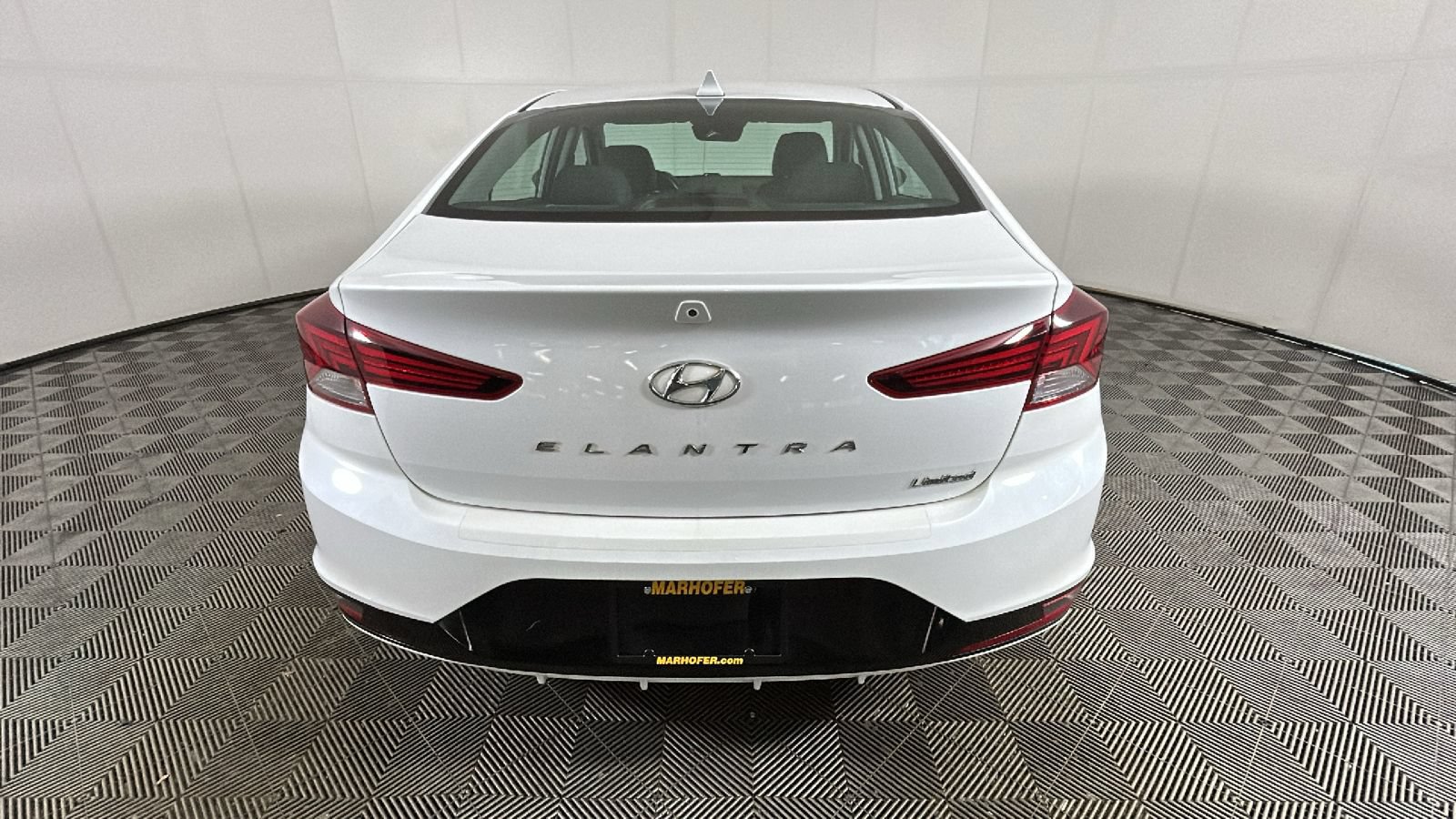 Used 2020 Hyundai Elantra Limited w/ Ultimate Package 03 FWD image 4