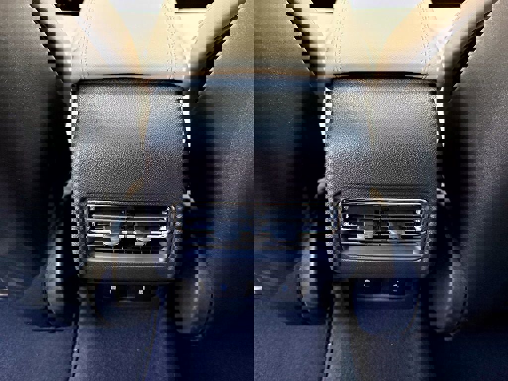 New 2026 Lincoln Corsair Premiere image 36