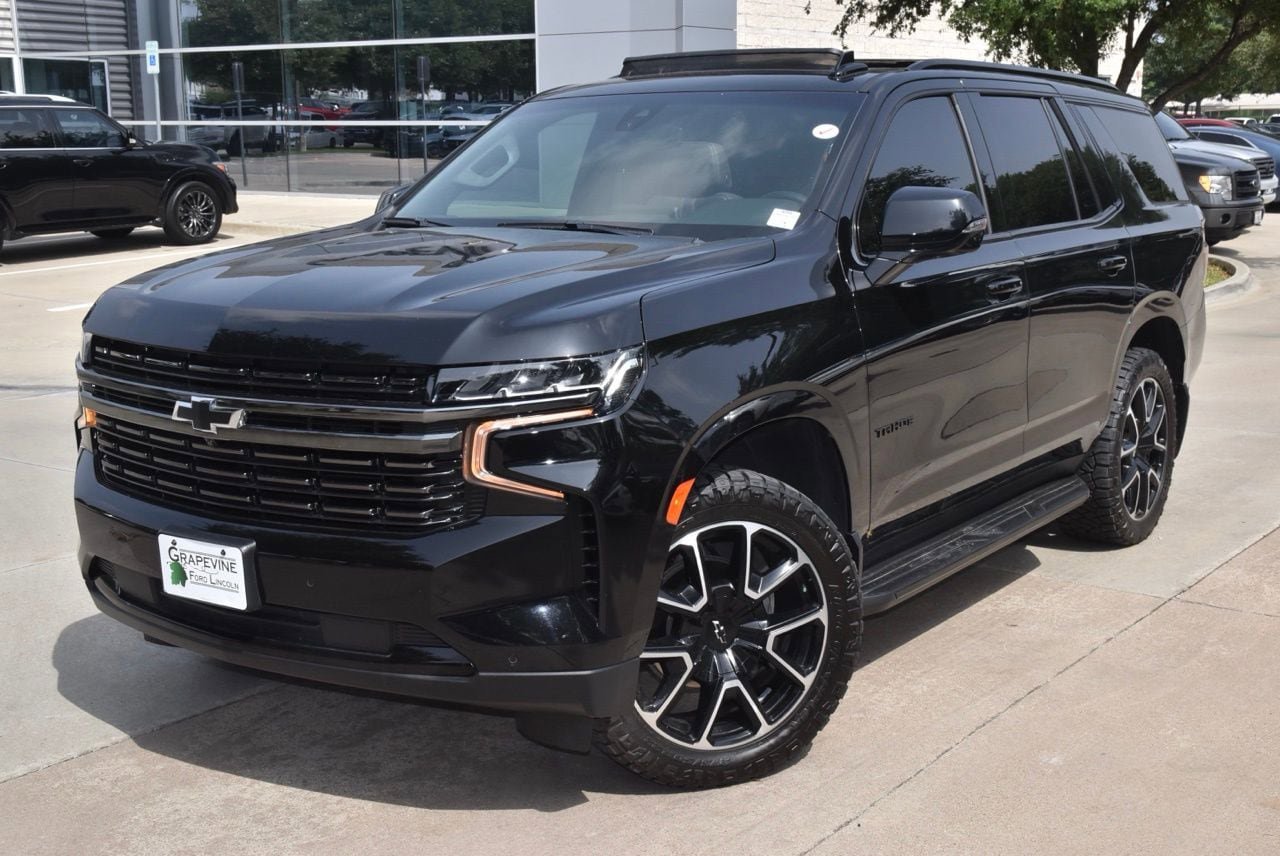 Used 2022 Chevrolet Tahoe RST w/ Luxury Package AWD/4WD image 45