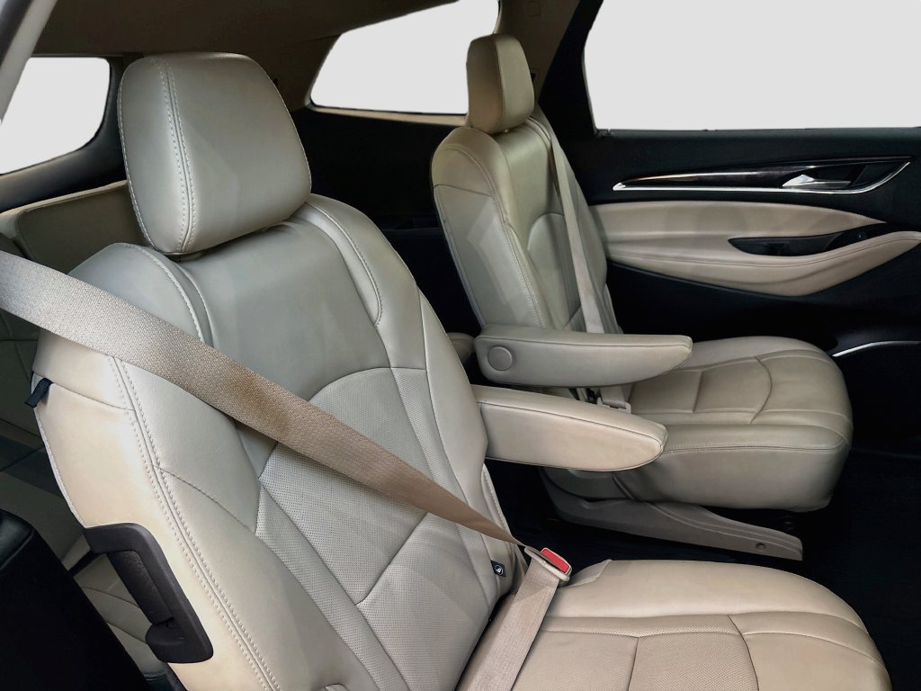 Used 2018 Buick Enclave Premium w/ Experience Buick Package AWD/4WD image 30