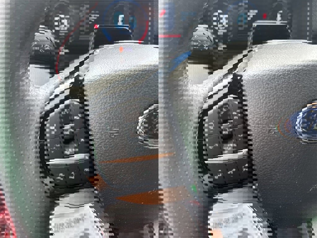 Used 2025 Ford Explorer ST-Line w/ Premium Package image 20