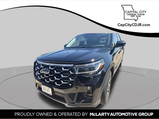 Used 2025 Ford Explorer Platinum w/ Ultimate Package AWD/4WD image 1