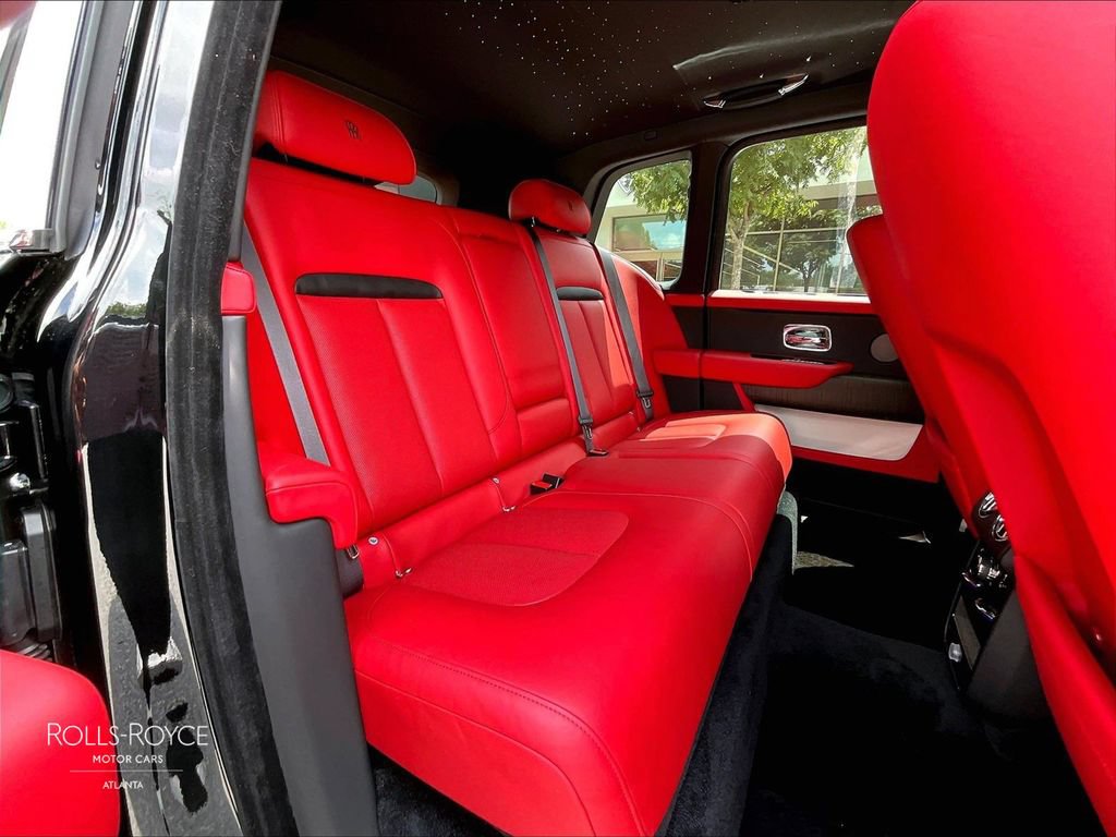 Certified 2026 Rolls-Royce Cullinan AWD/4WD image 23