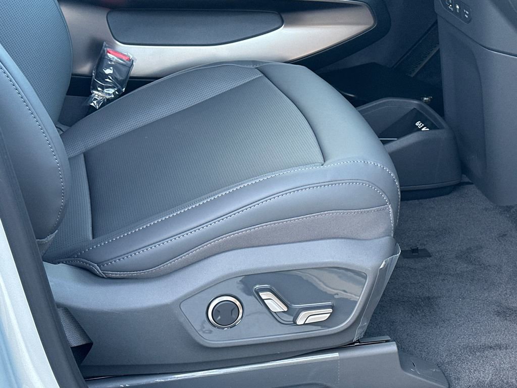 New 2026 Kia EV9 Light image 17