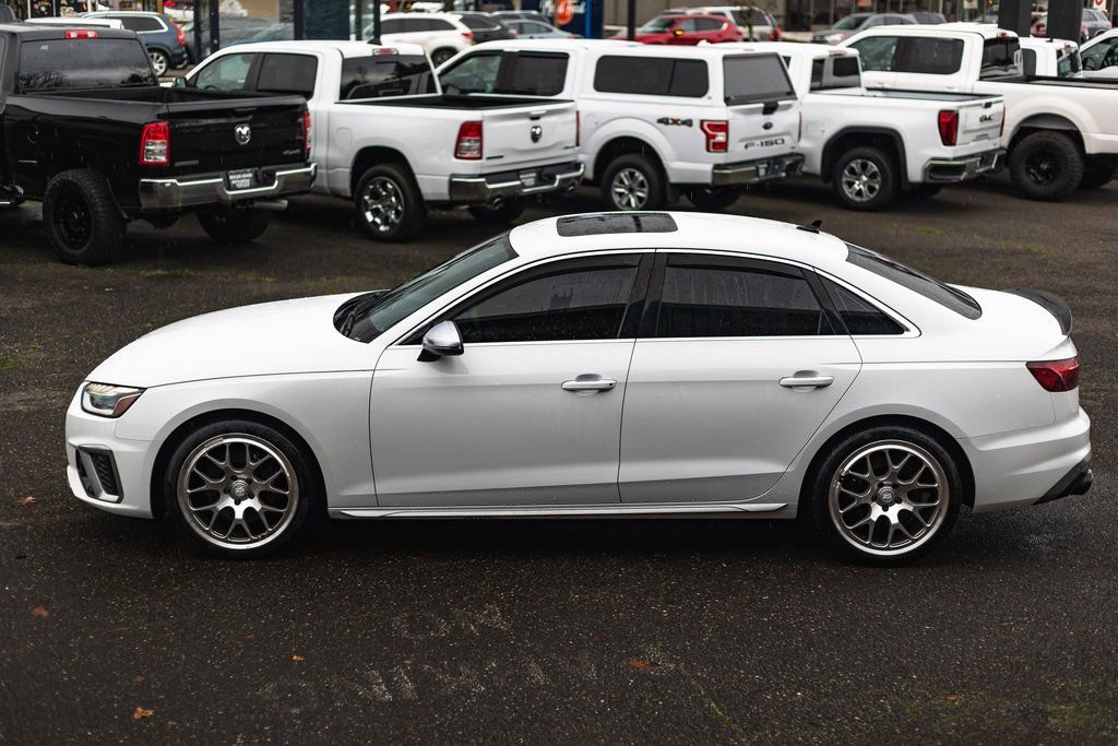 Used 2022 Audi S4 Premium image 11