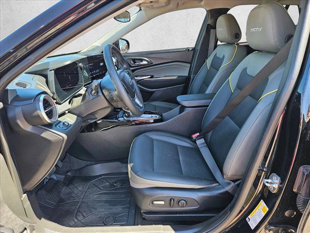 Used 2024 Chevrolet Trax ACTIV w/ Sunroof Package image 20