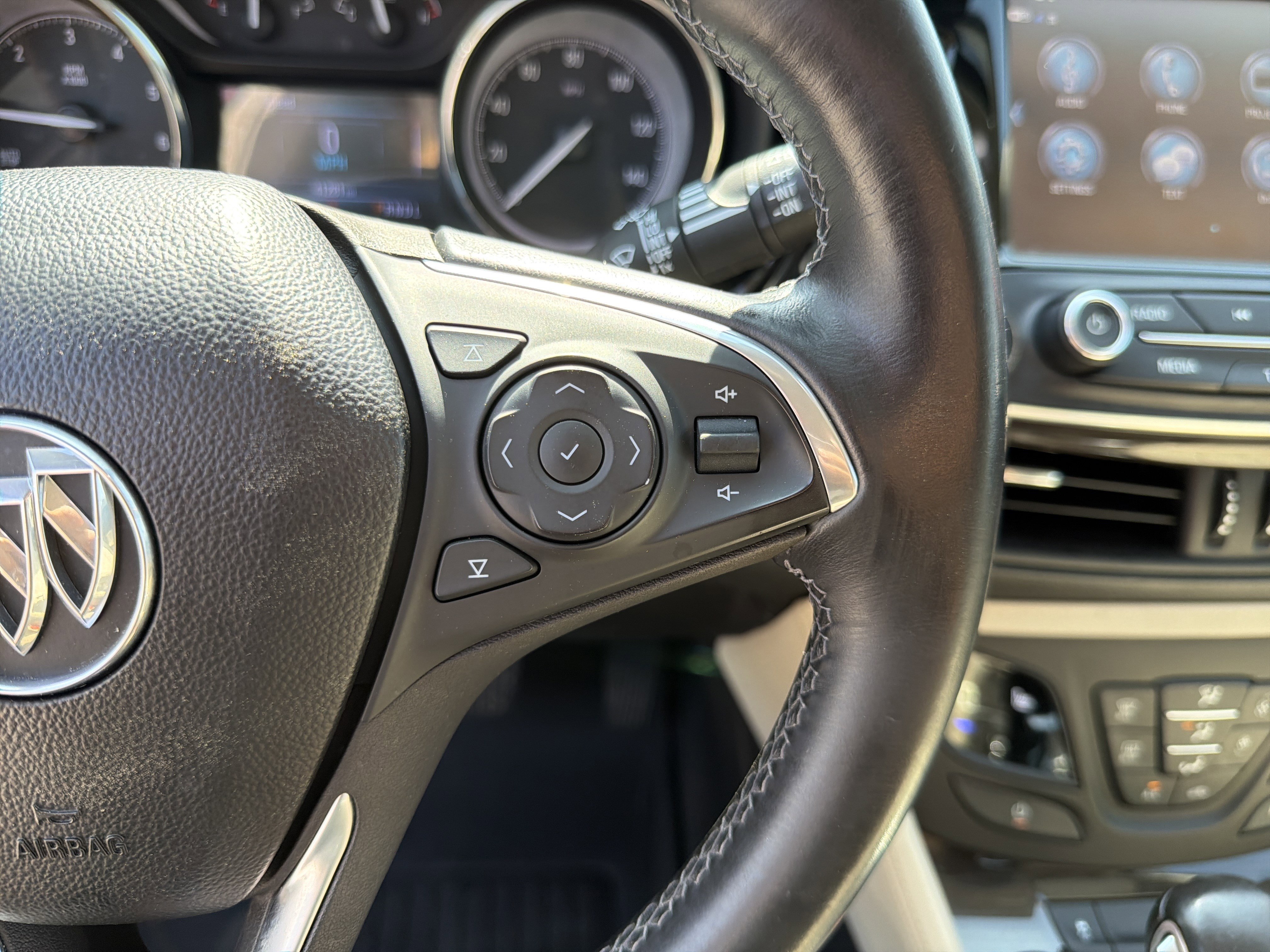 Used 2019 Buick Envision Preferred image 30