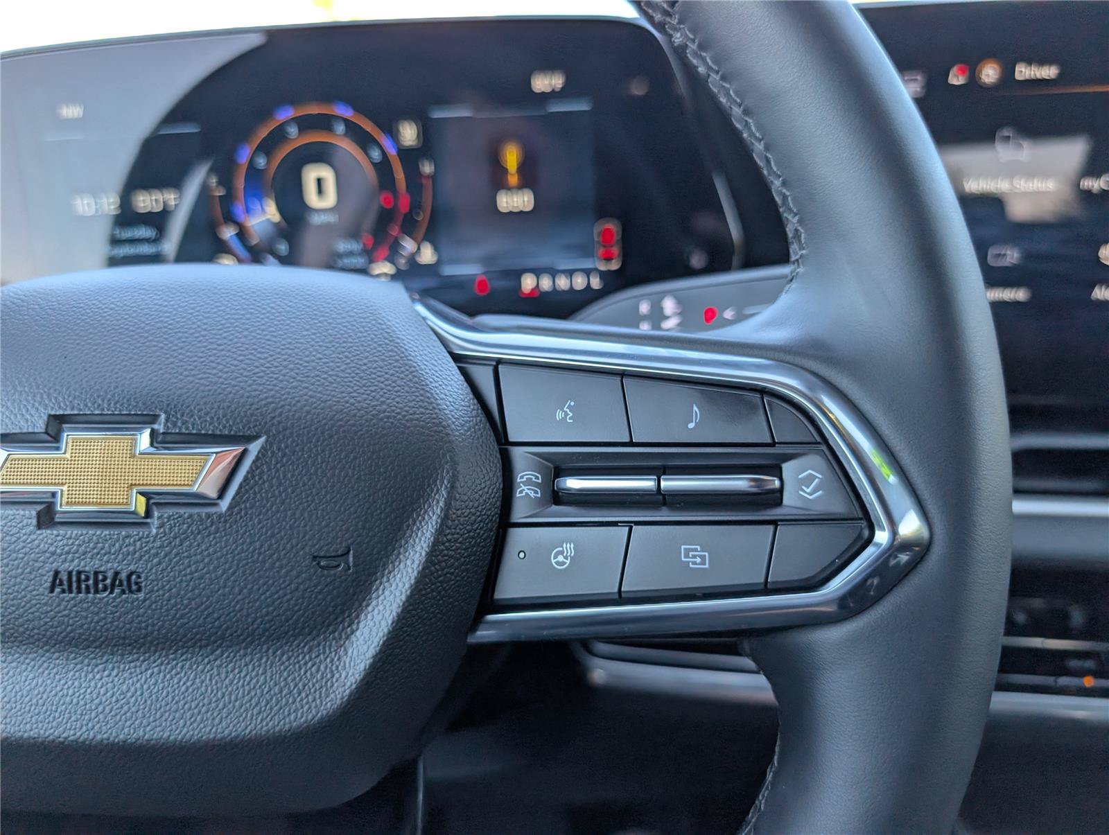 Used 2025 Chevrolet Equinox LT FWD image 22