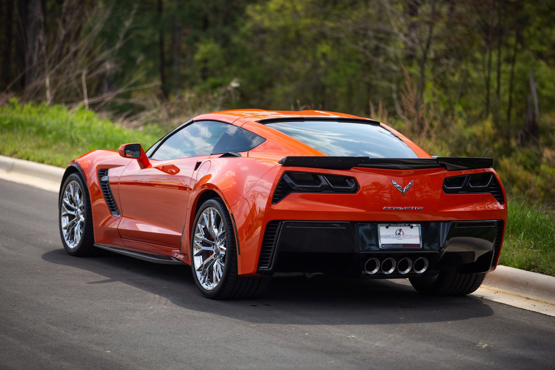 Used 2019 Chevrolet Corvette Z06 image 2