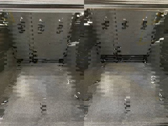 Used 2026 Jeep Wrangler Sport image 28