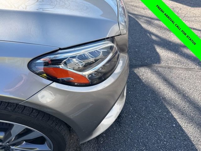 Used 2019 Mercedes-Benz C 300 4MATIC Sedan image 4