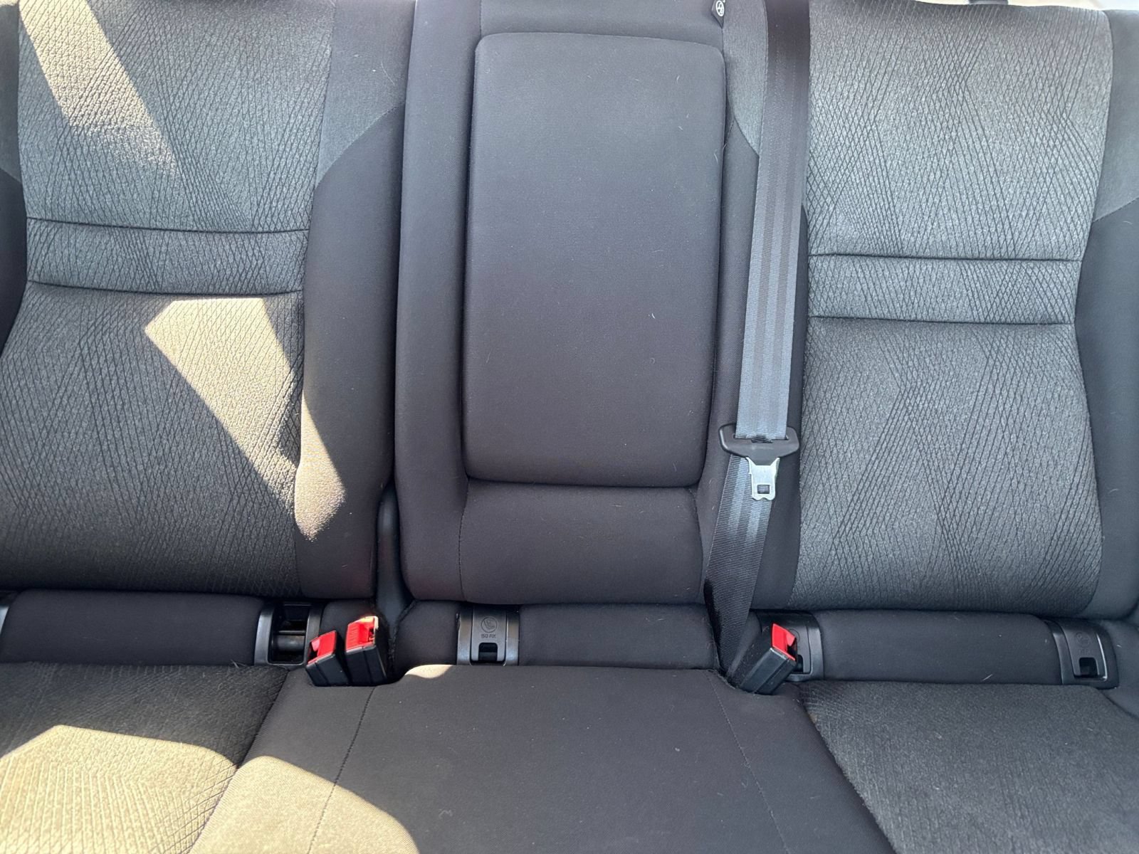 Used 2025 Nissan Rogue SV AWD/4WD image 39