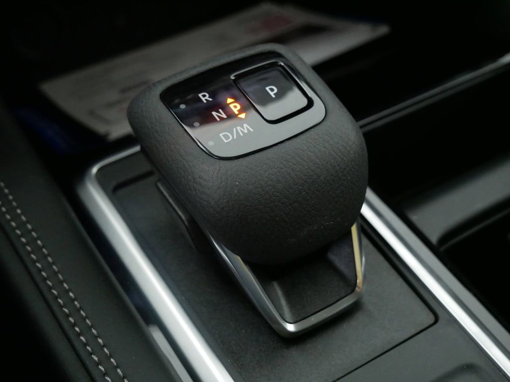 New 2025 Nissan Pathfinder Platinum image 28